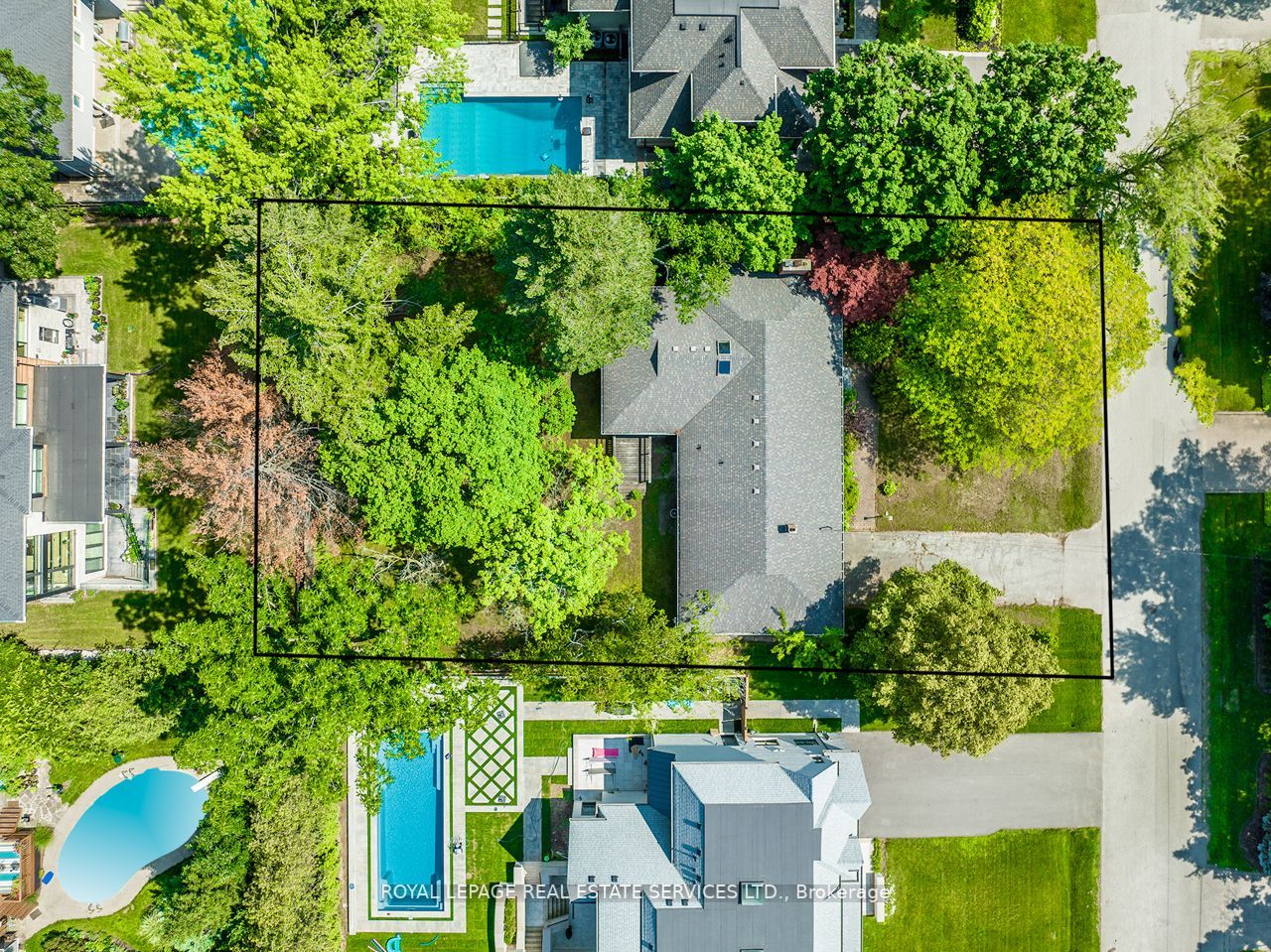 2063 Glenforest Cres