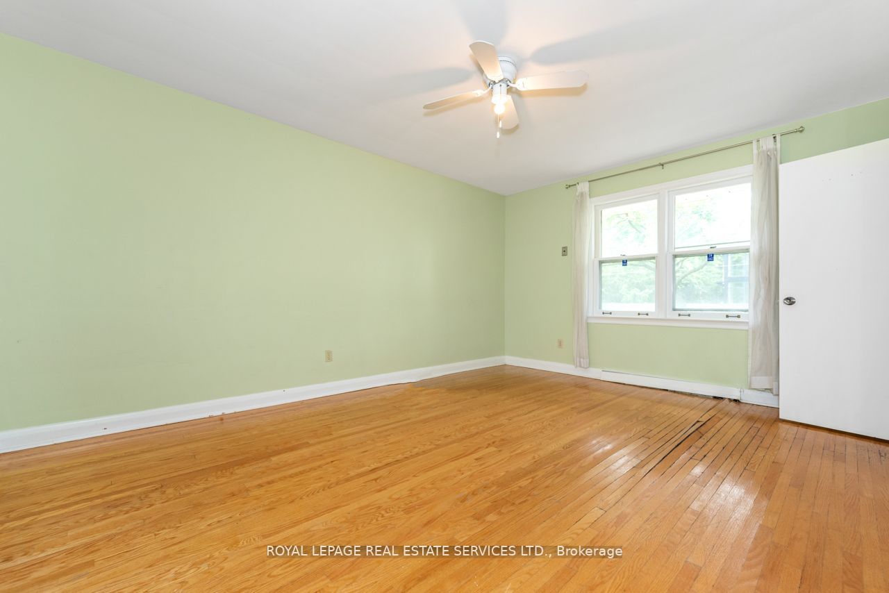 2063 Glenforest Cres