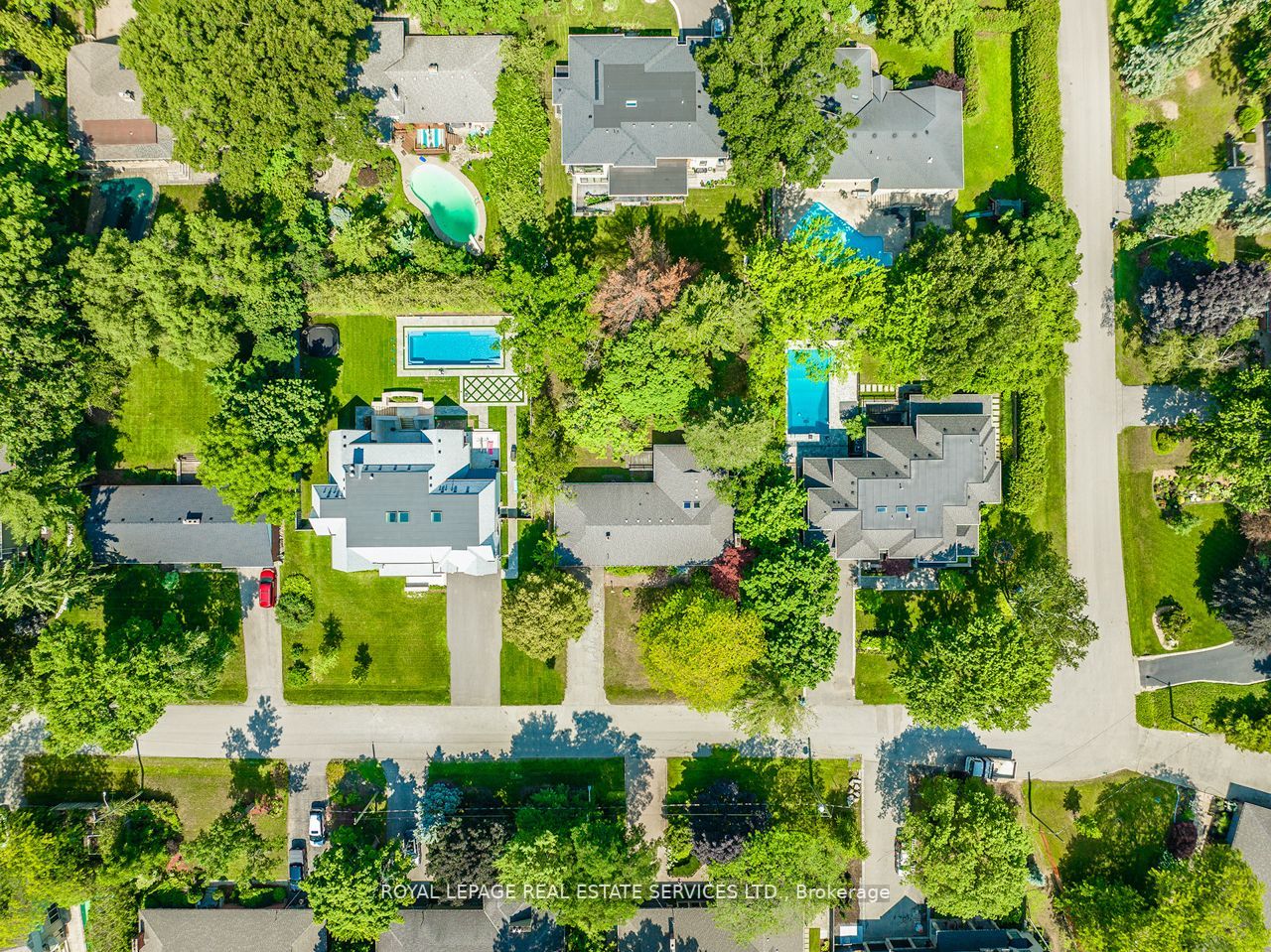 2063 Glenforest Cres
