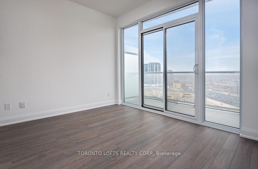 56 Annie Craig Dr, #1608
