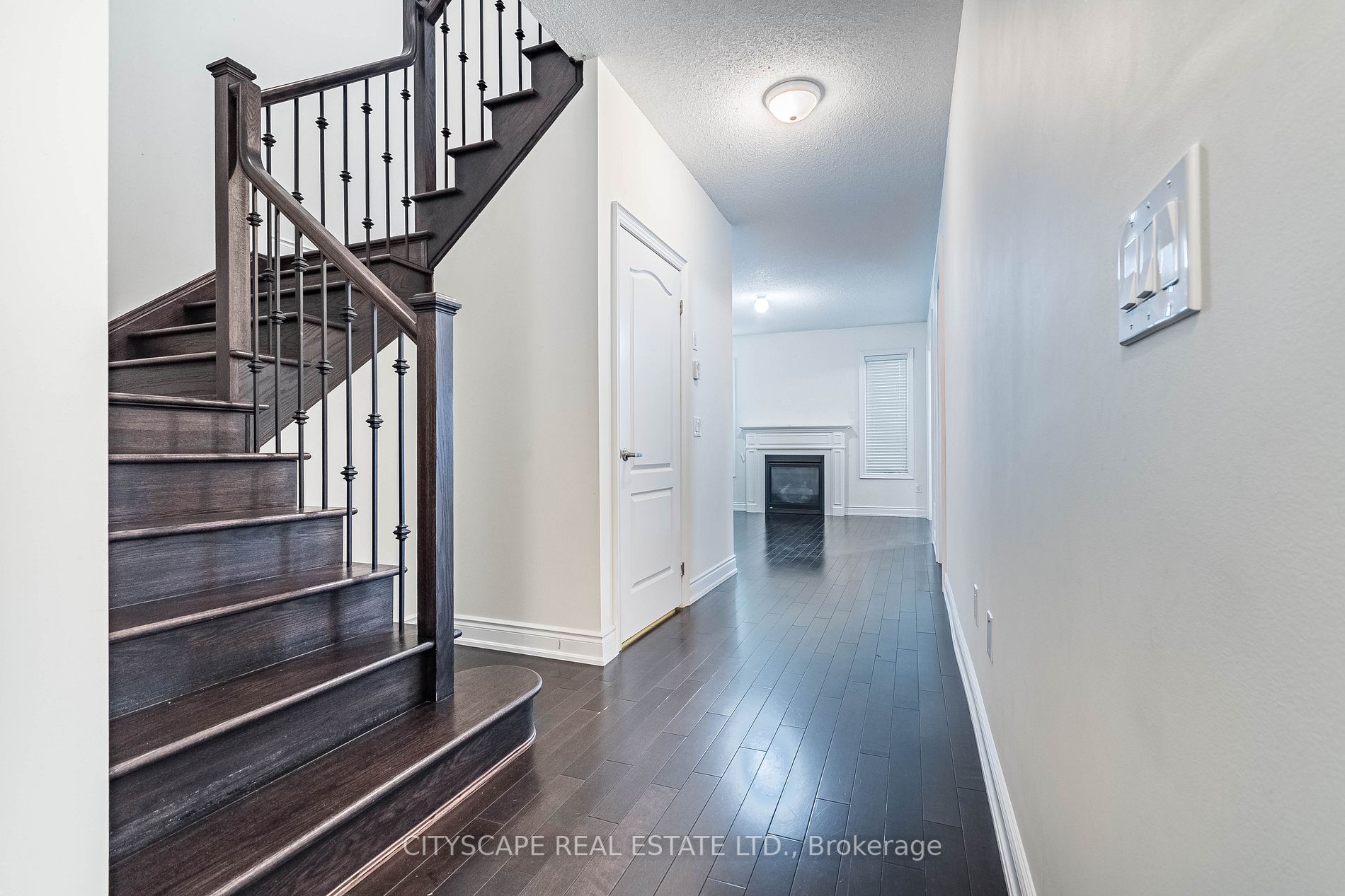 800 Glenbrook Avenue
