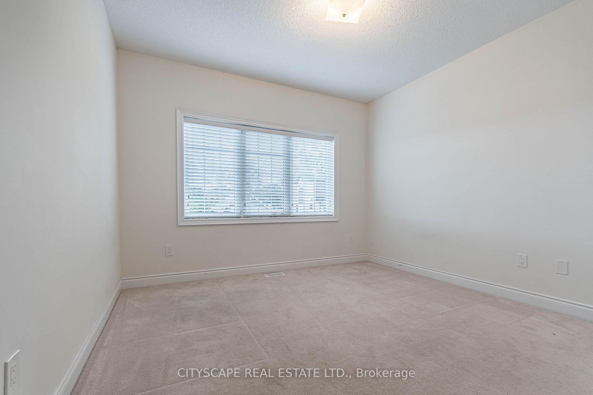 800 Glenbrook Avenue