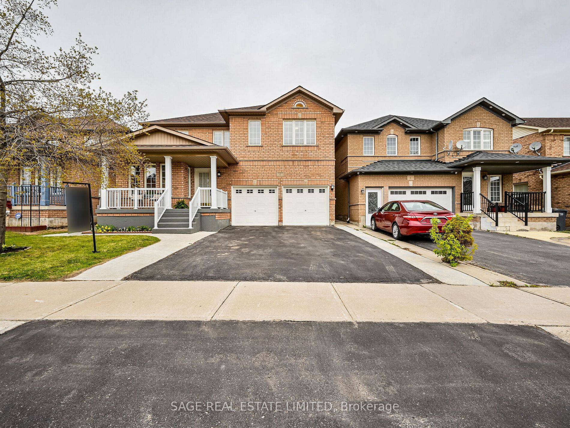 6 Fairhill Ave