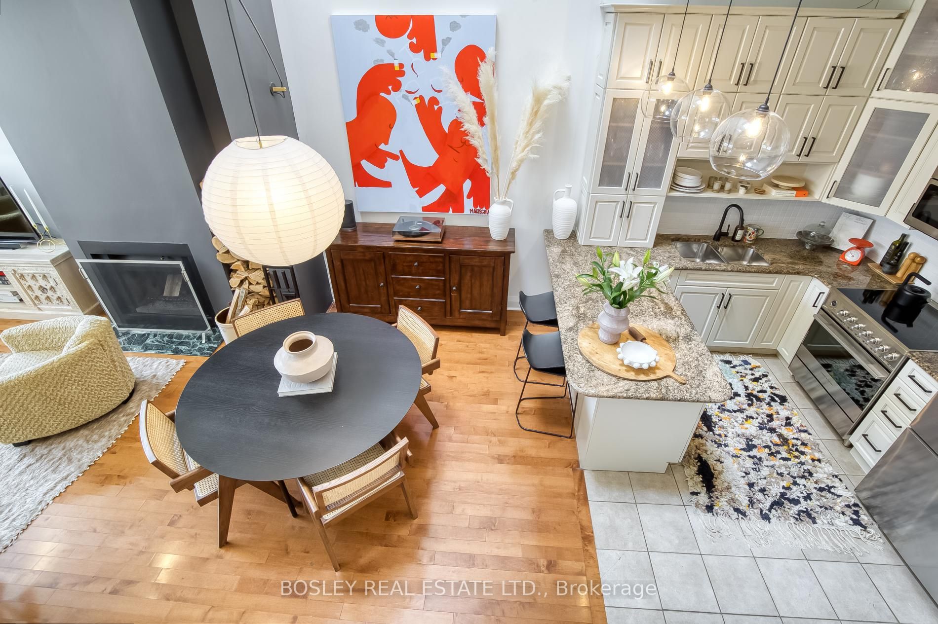 6 Bartlett Avenue, #4