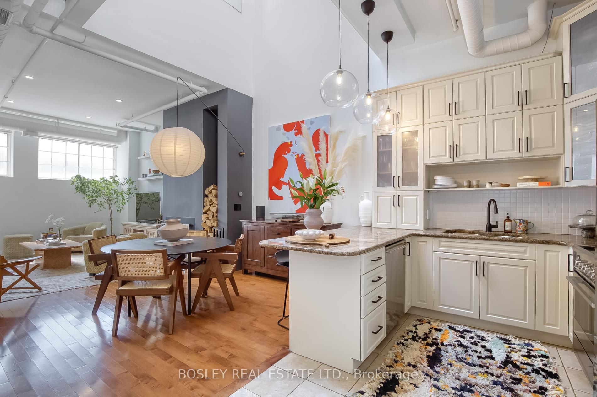 6 Bartlett Avenue, #4