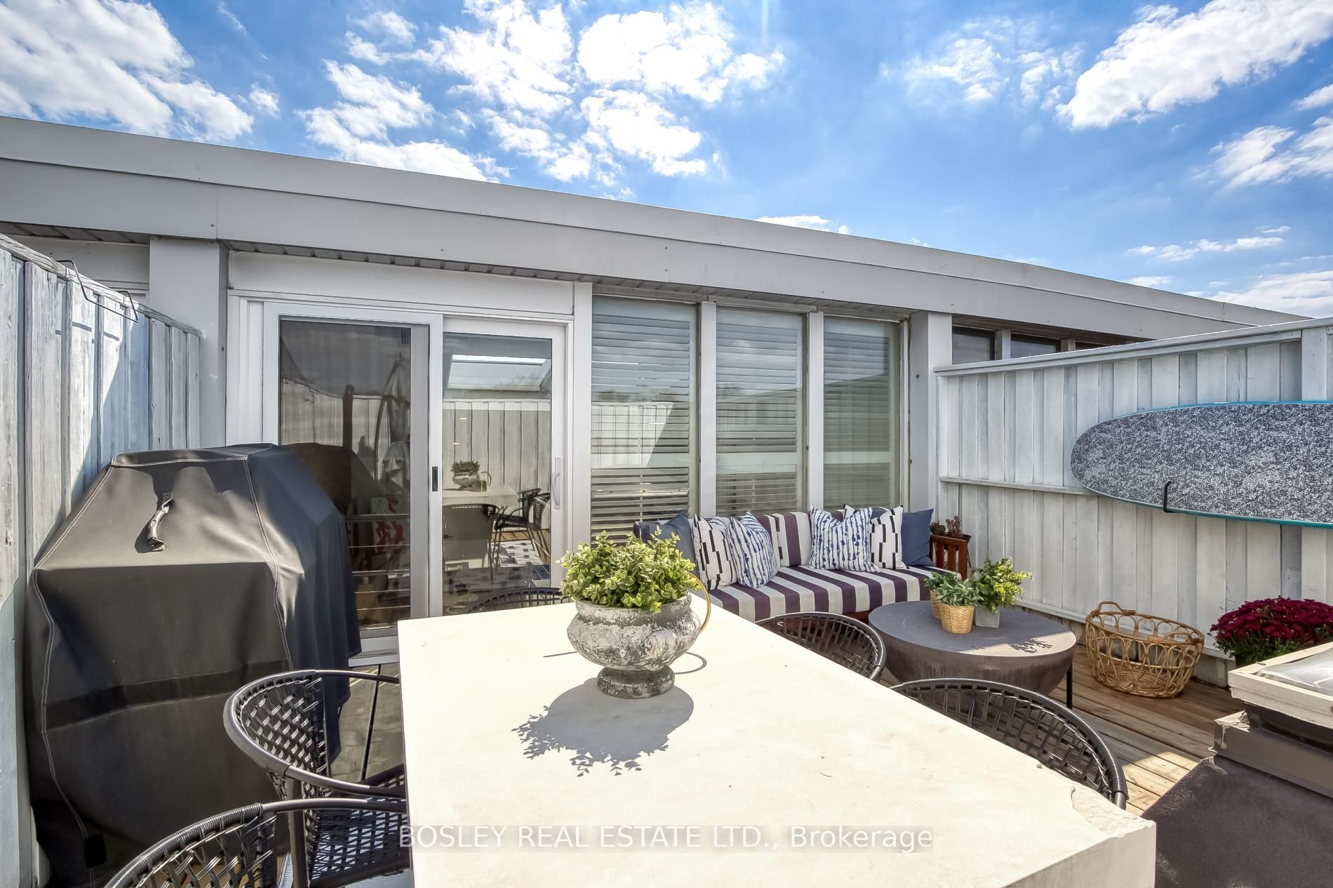 6 Bartlett Avenue, #4