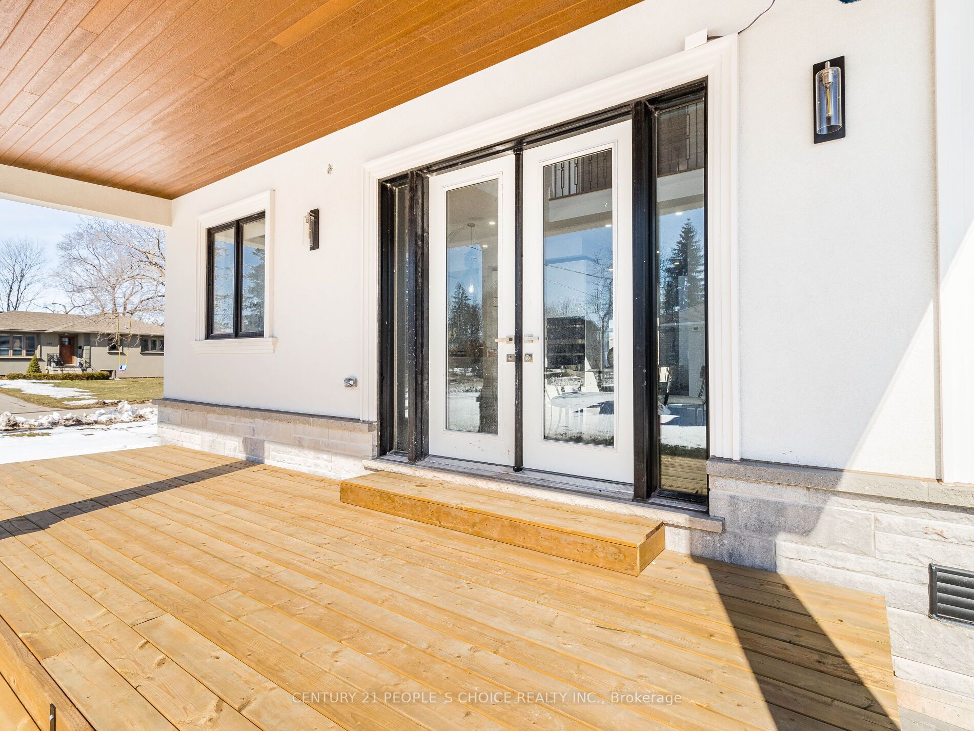 585 Trudale Crt