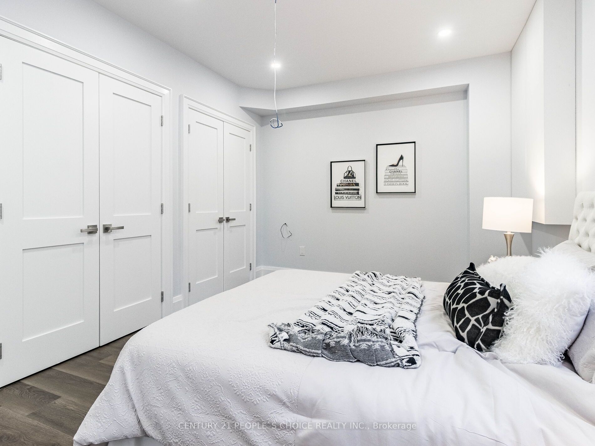 585 Trudale Crt