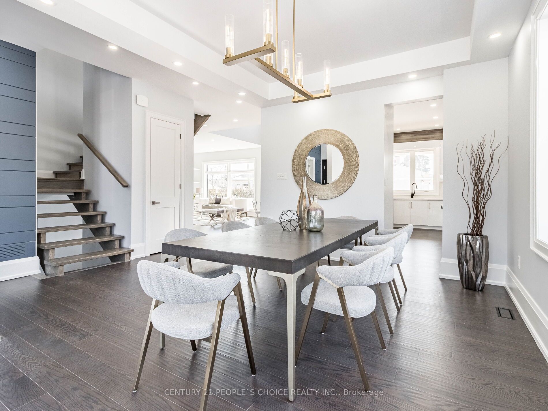 585 Trudale Crt