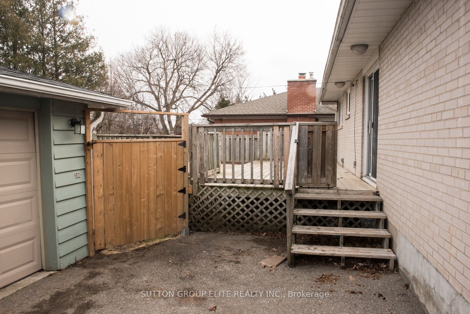 25 Gower Rd