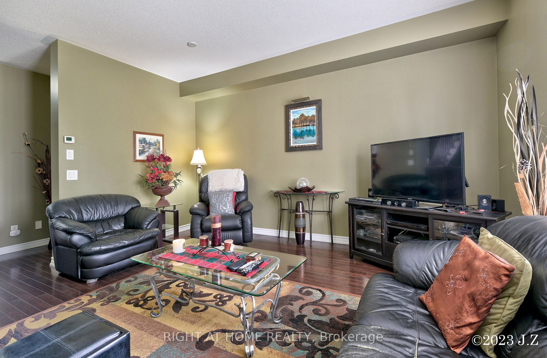 23 Bakewell St, #23