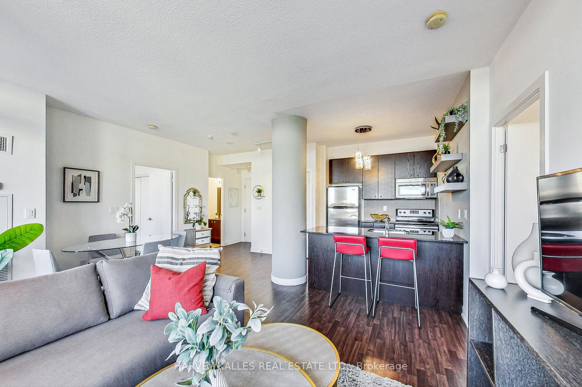 5101 Dundas St W, #908