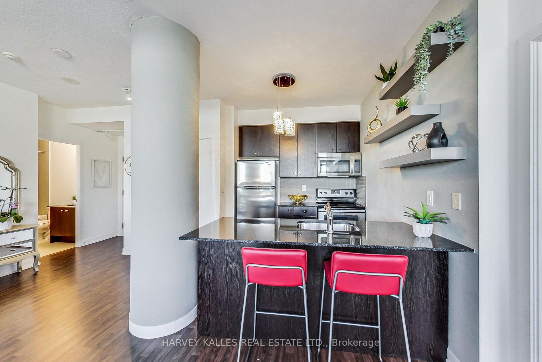 5101 Dundas St W, #908