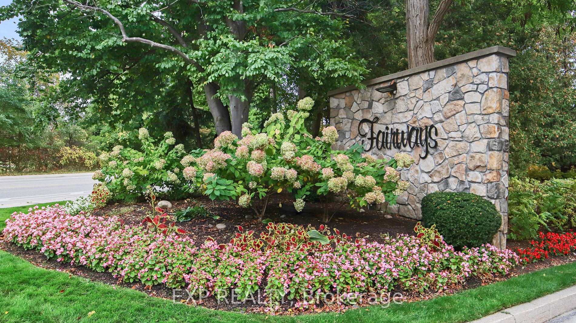 1400 Dixie Rd, #209
