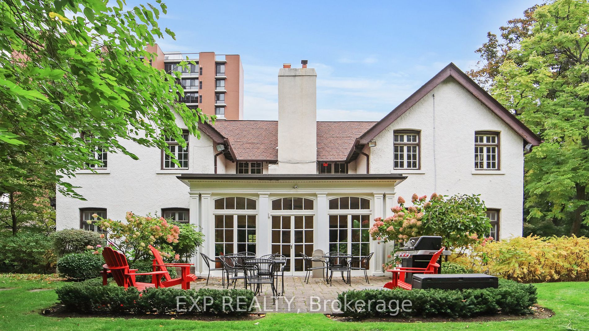 1400 Dixie Rd, #209