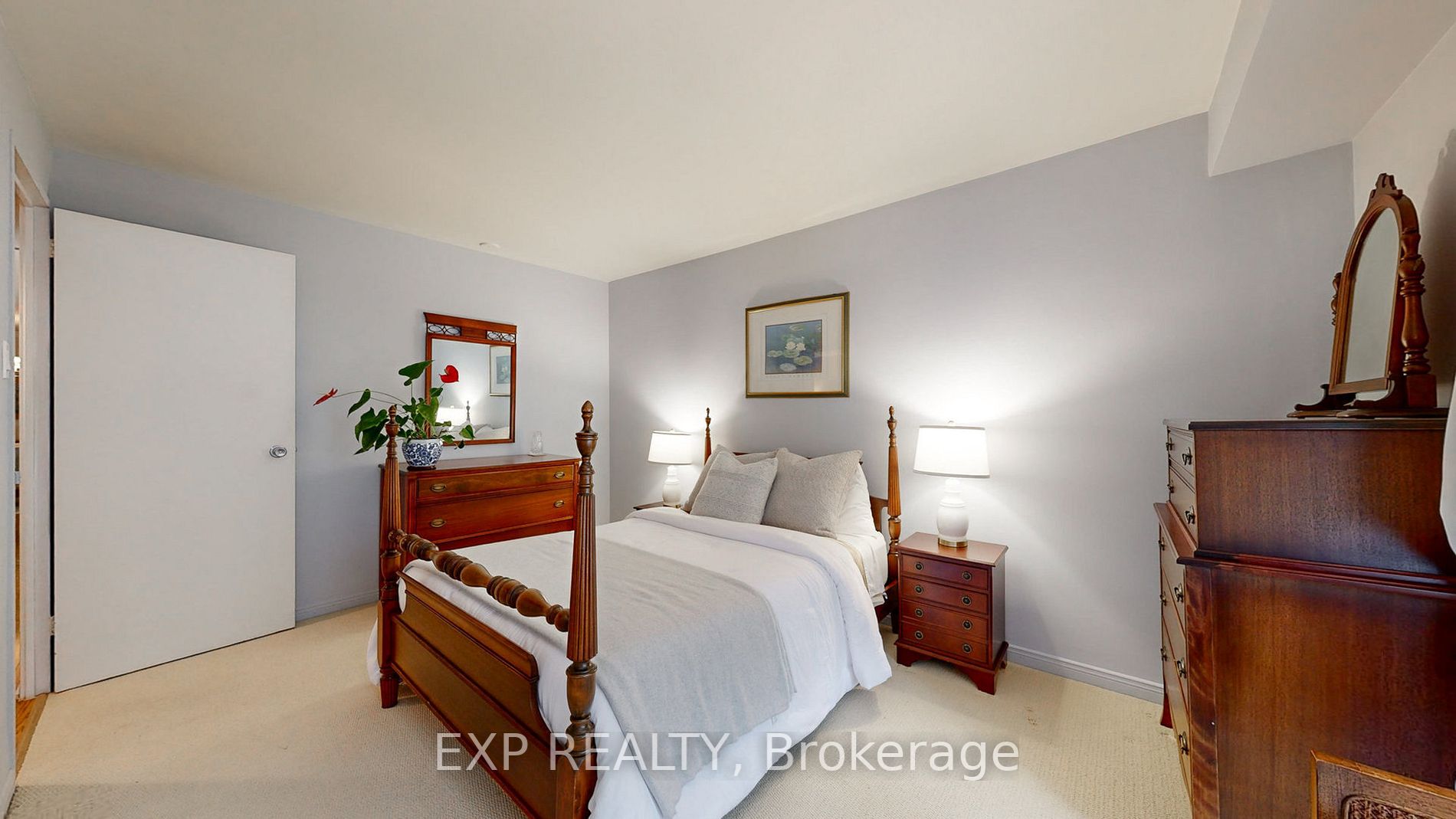 1400 Dixie Rd, #209