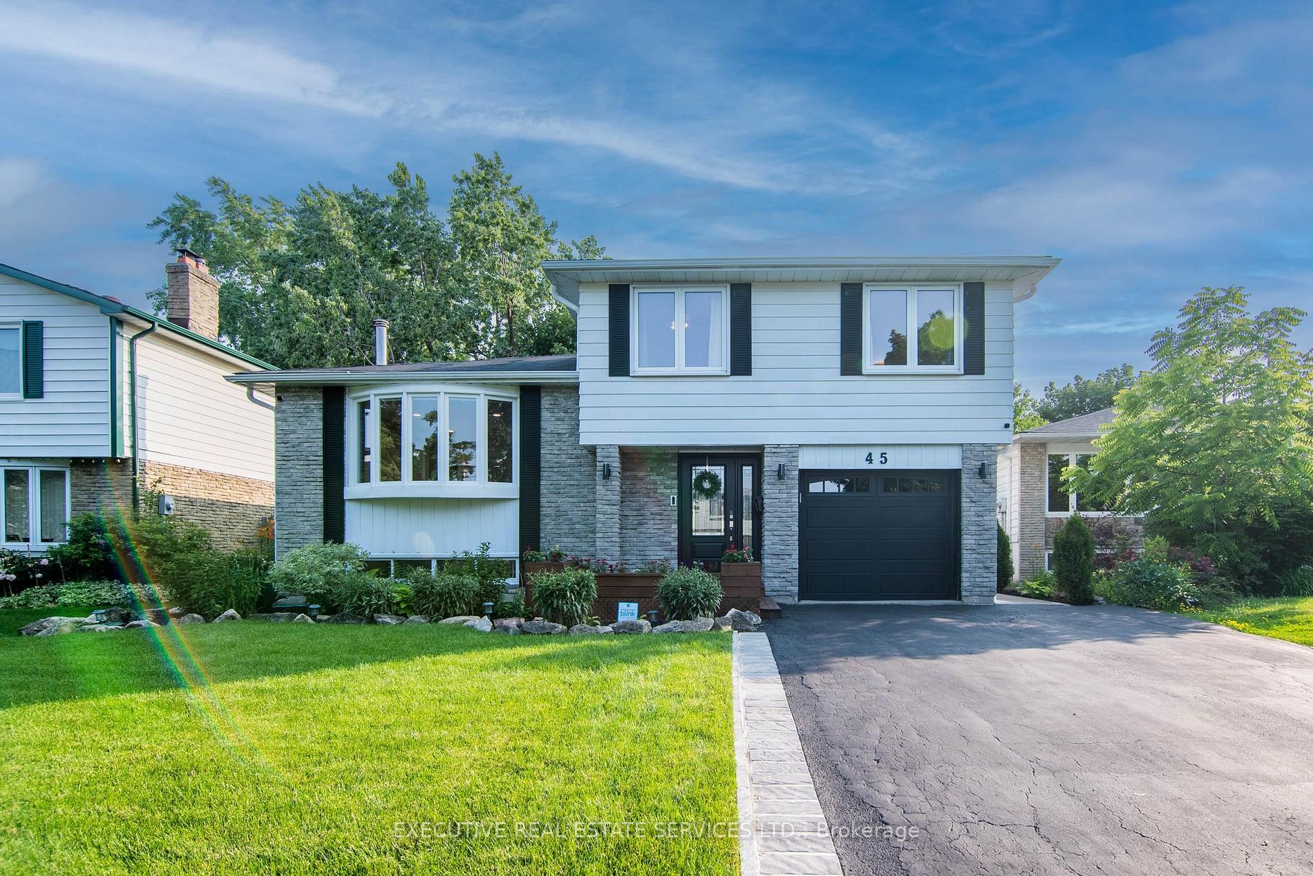 45 Jasper Cres