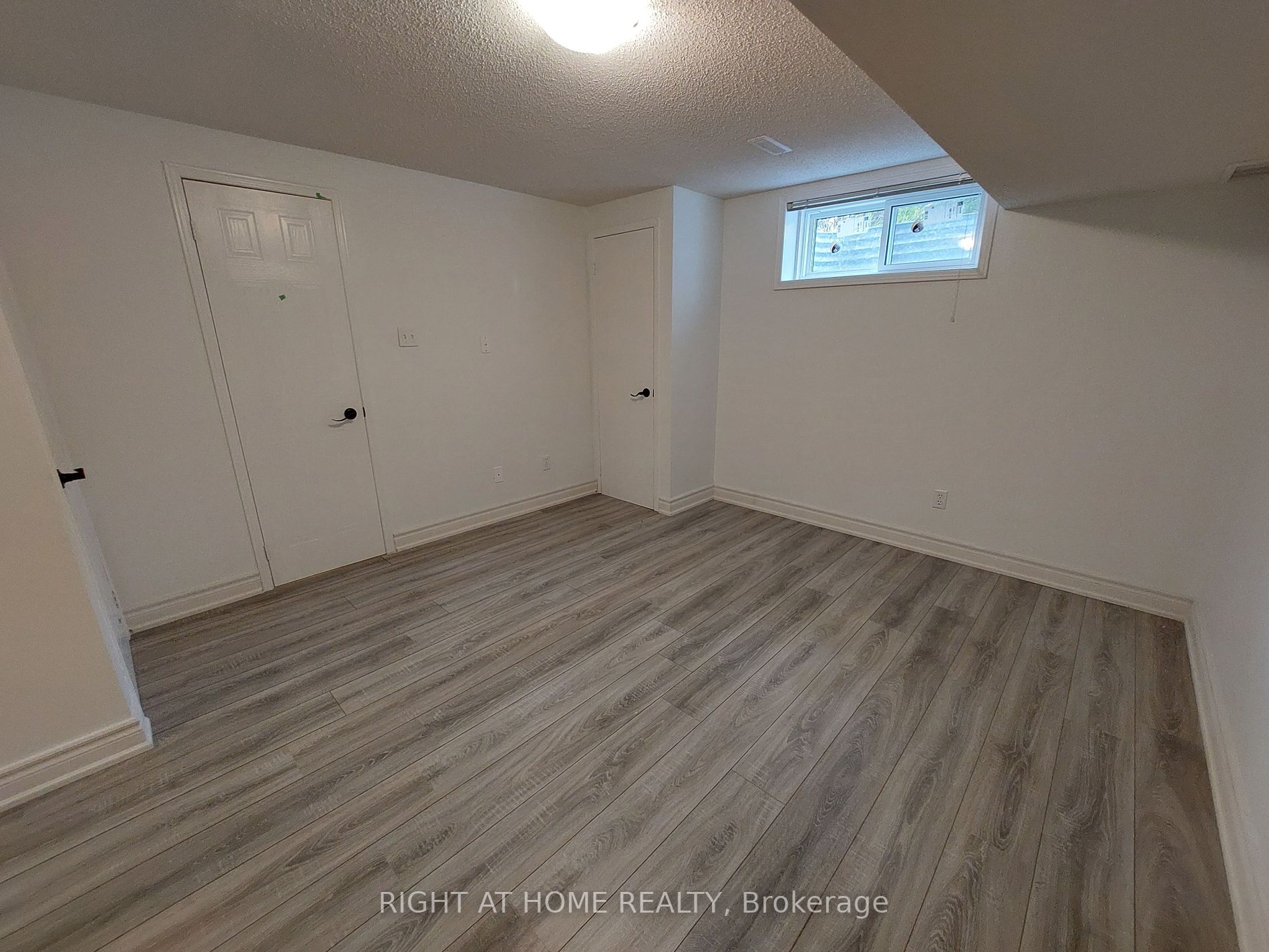 5940 Glen Erin Dr, #28A