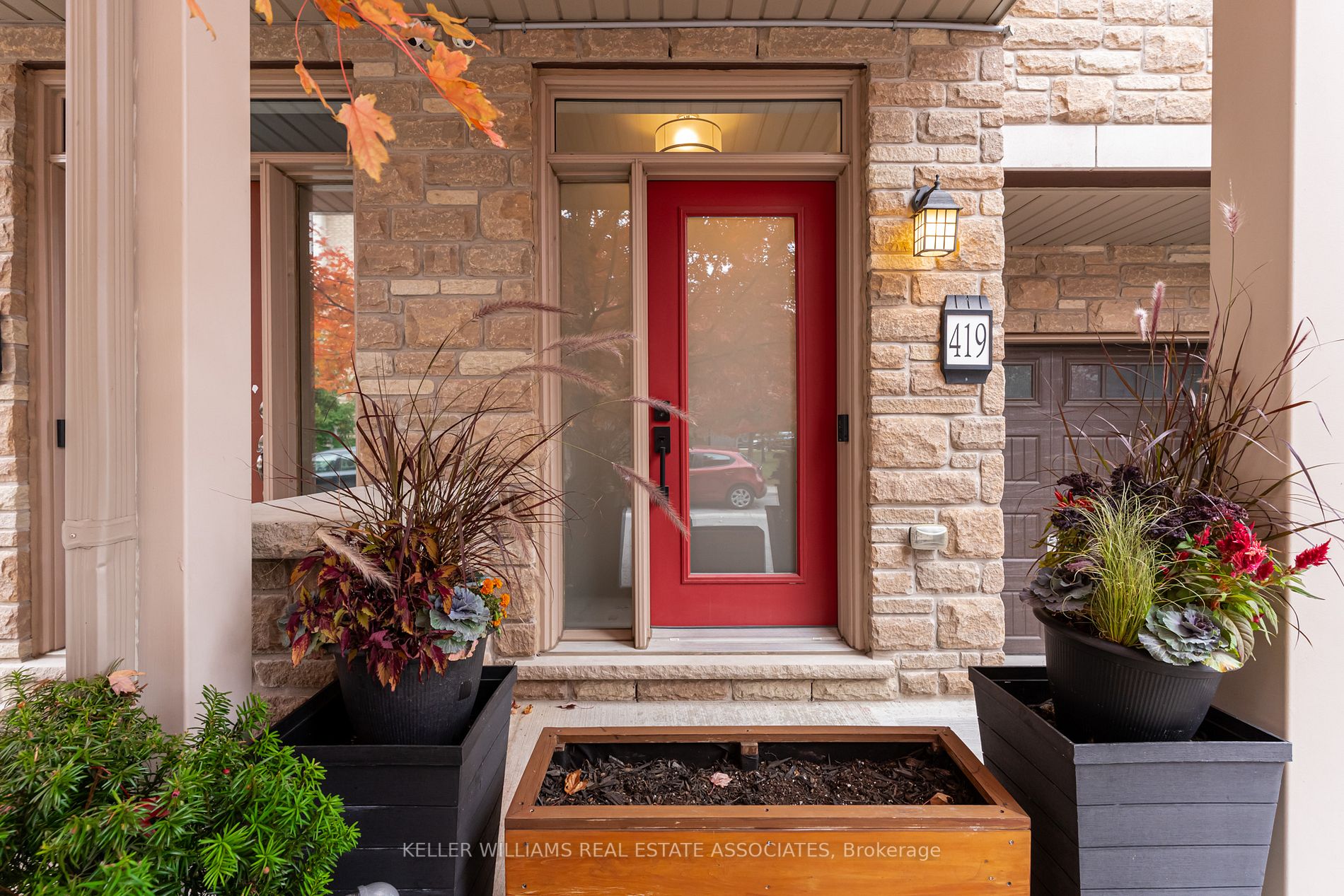 419 Ladycroft Terr
