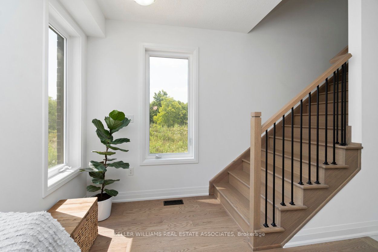 36 Briar Crt