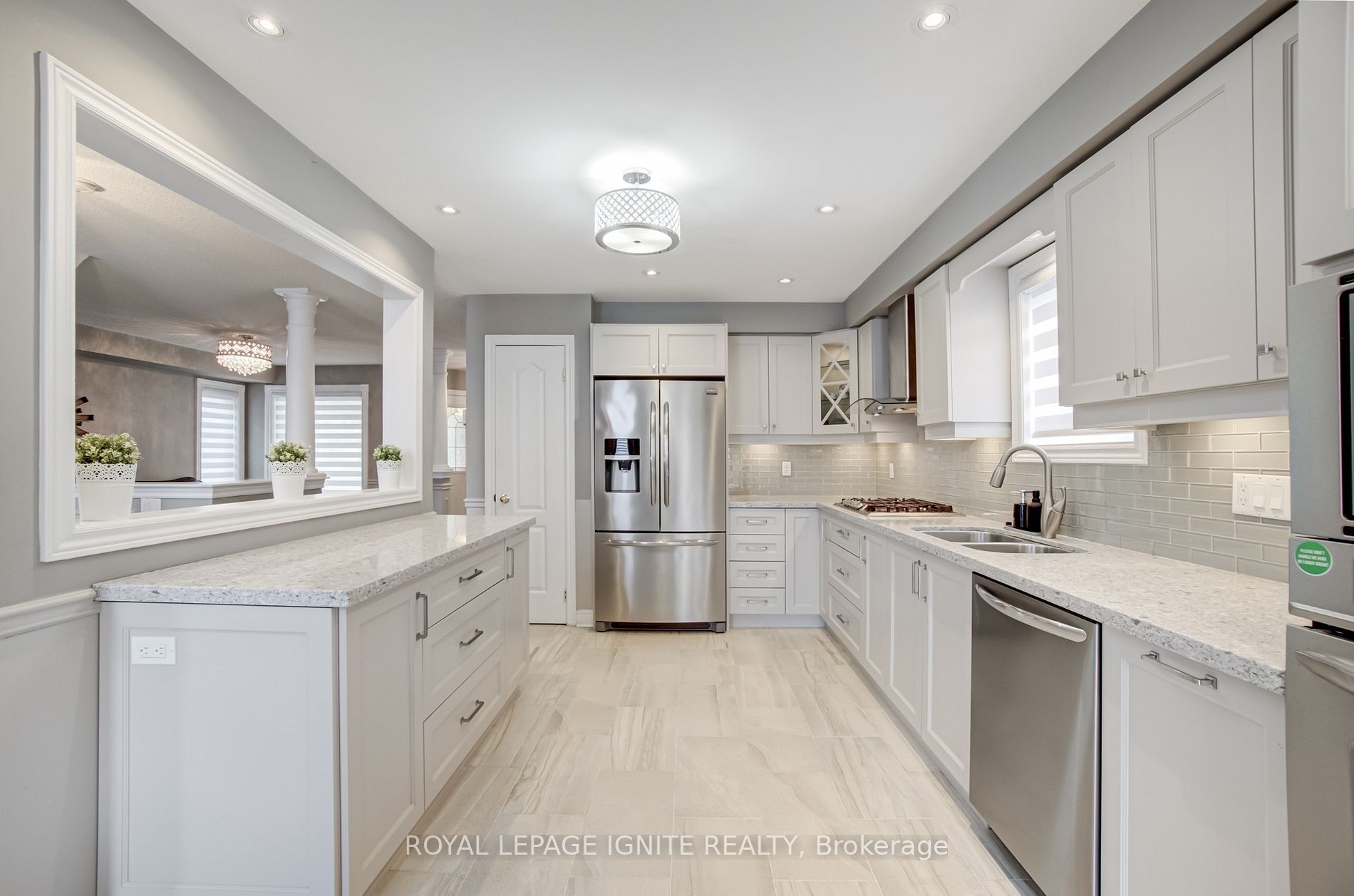 257 Cresthaven Road