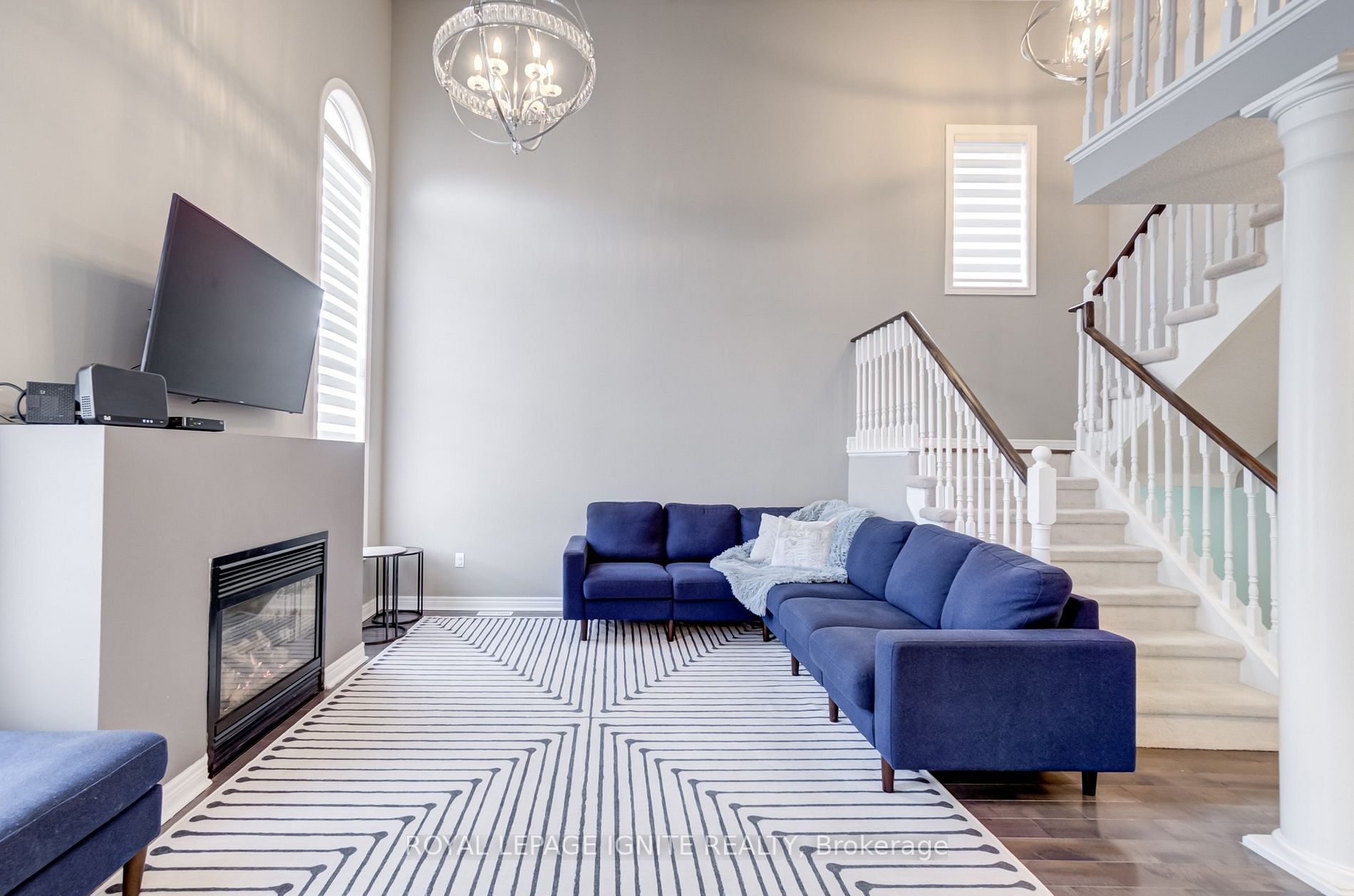 257 Cresthaven Road