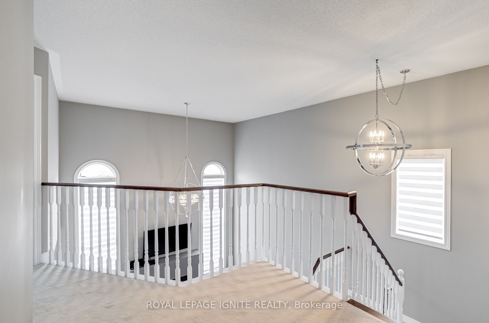 257 Cresthaven Road