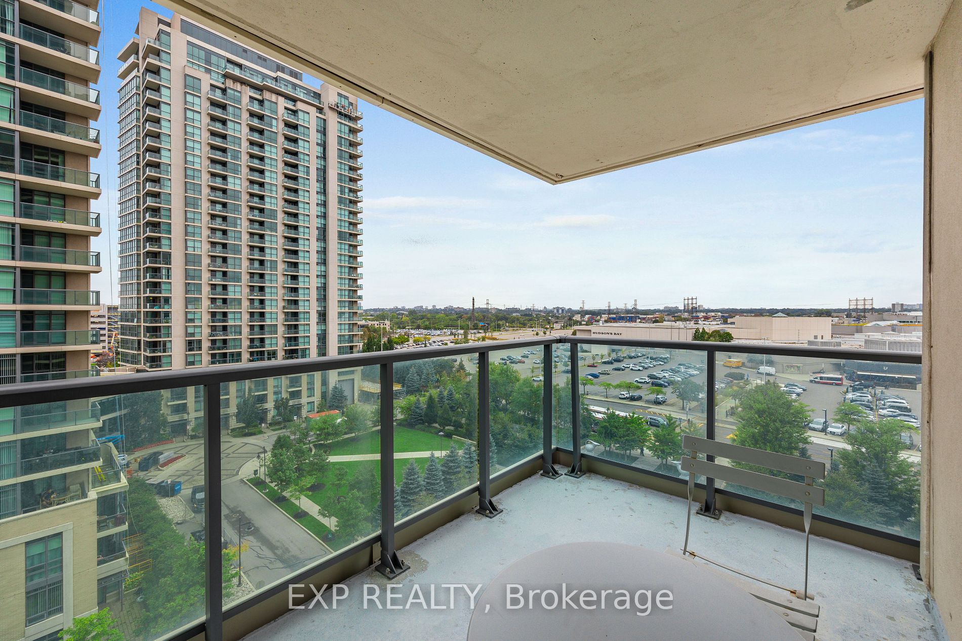215 Sherway Gardens Rd, #807