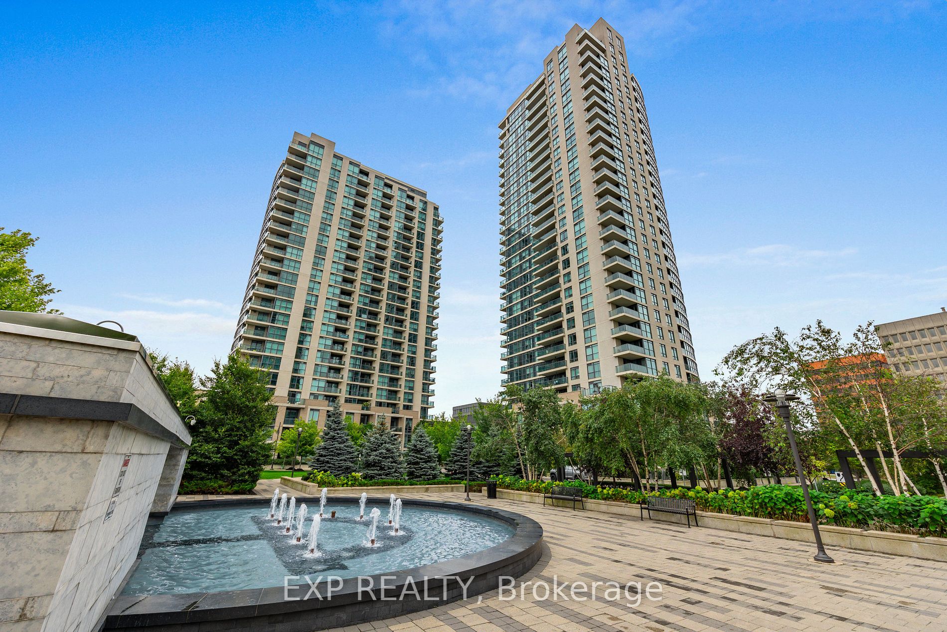 215 Sherway Gardens Rd, #807