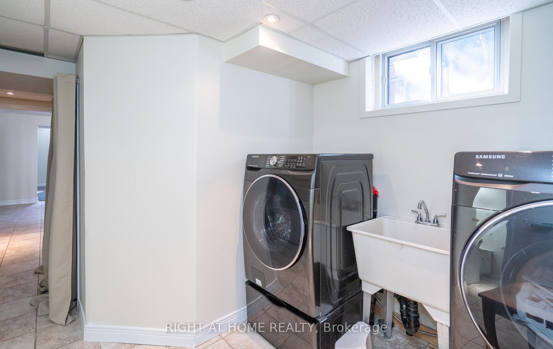 1204 Whittington Rd