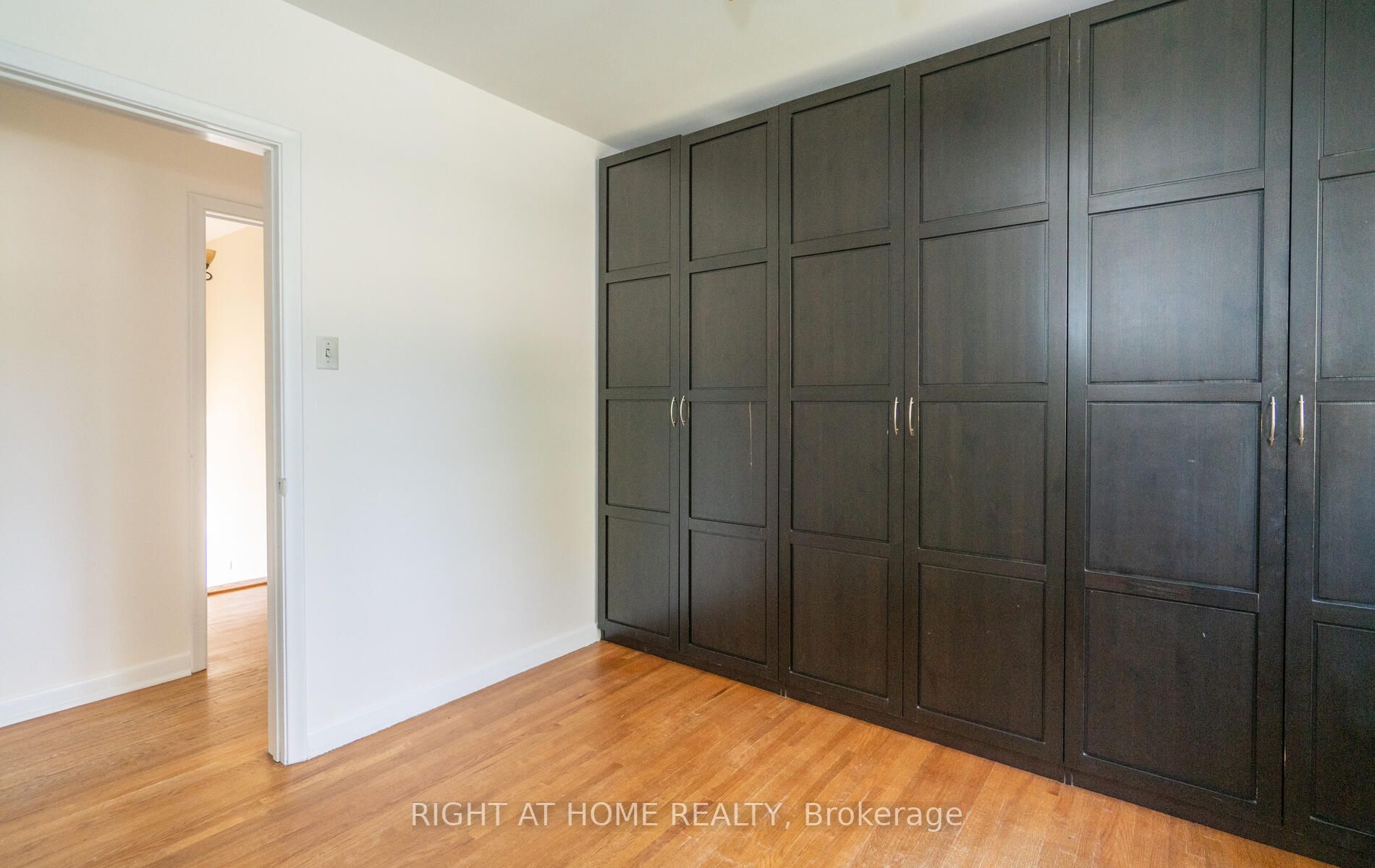 1204 Whittington Rd
