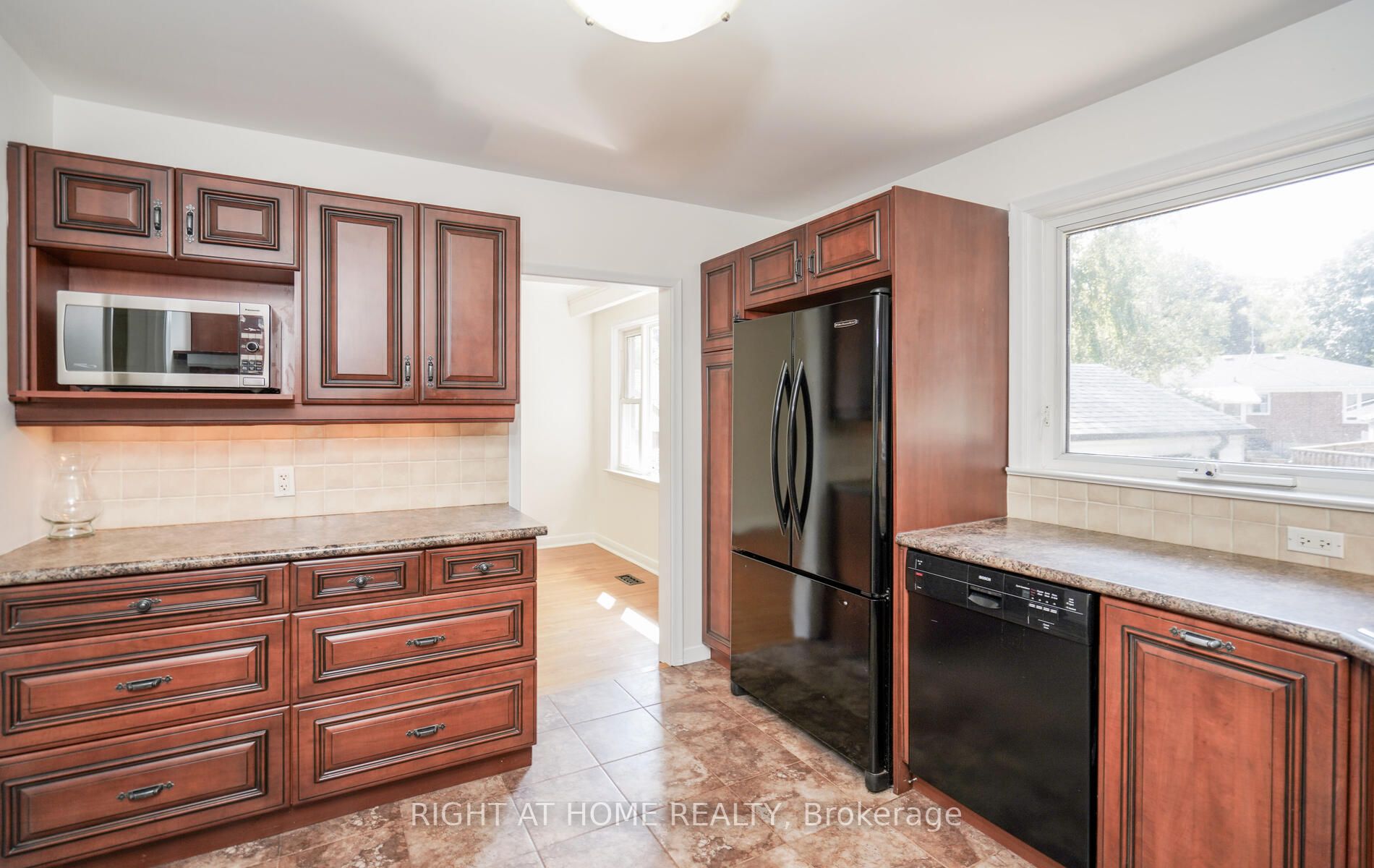1204 Whittington Rd