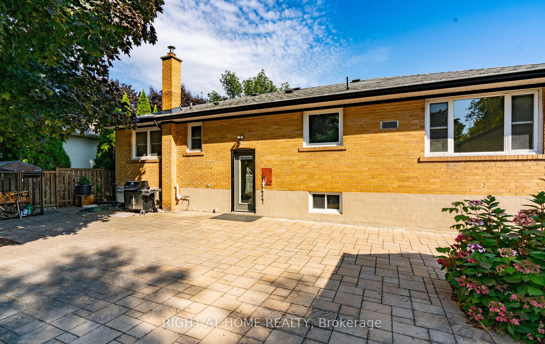 1204 Whittington Rd