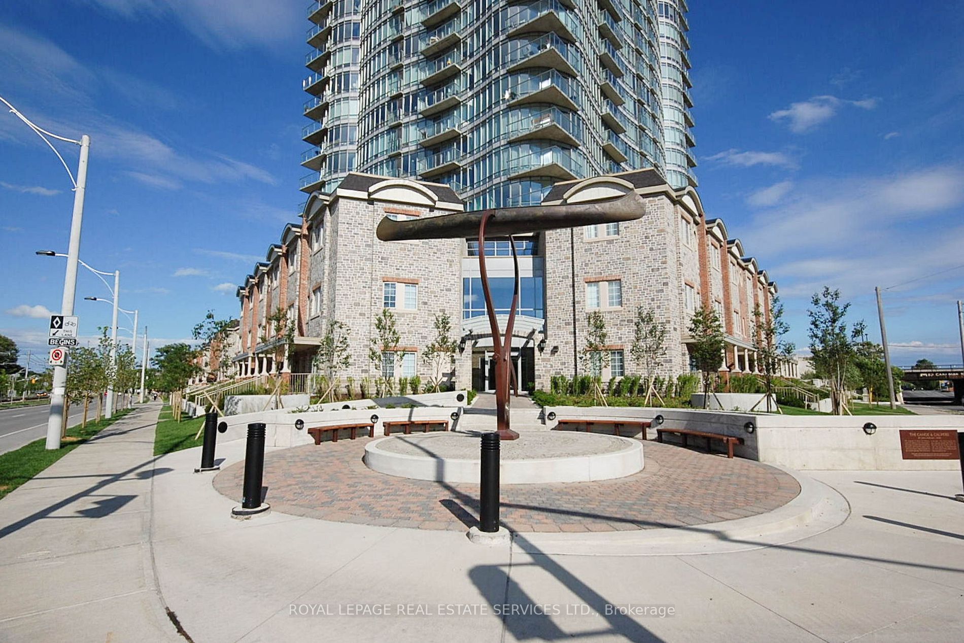 15 Windermere Ave, #2003