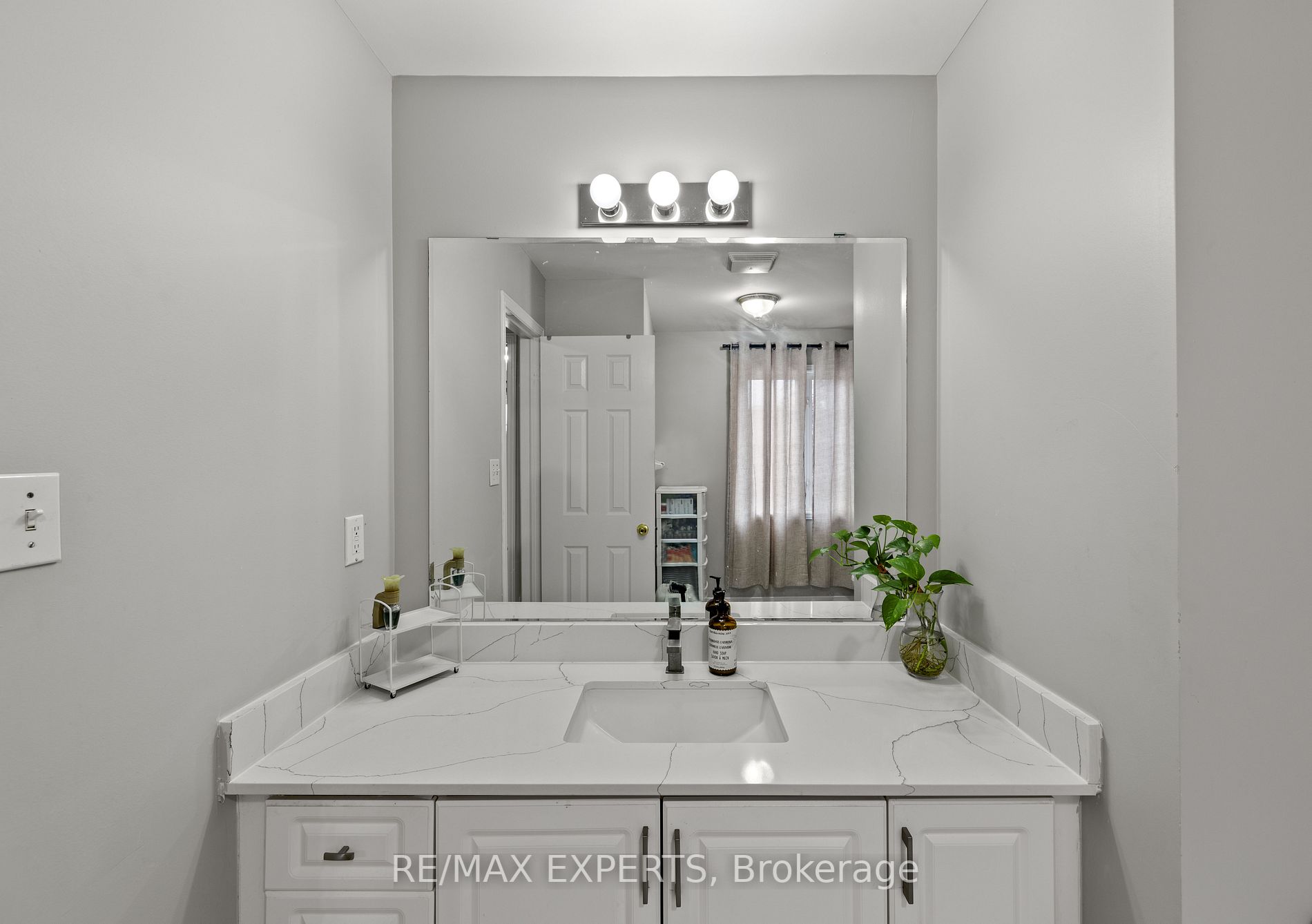 167 Zia Dodda Cres