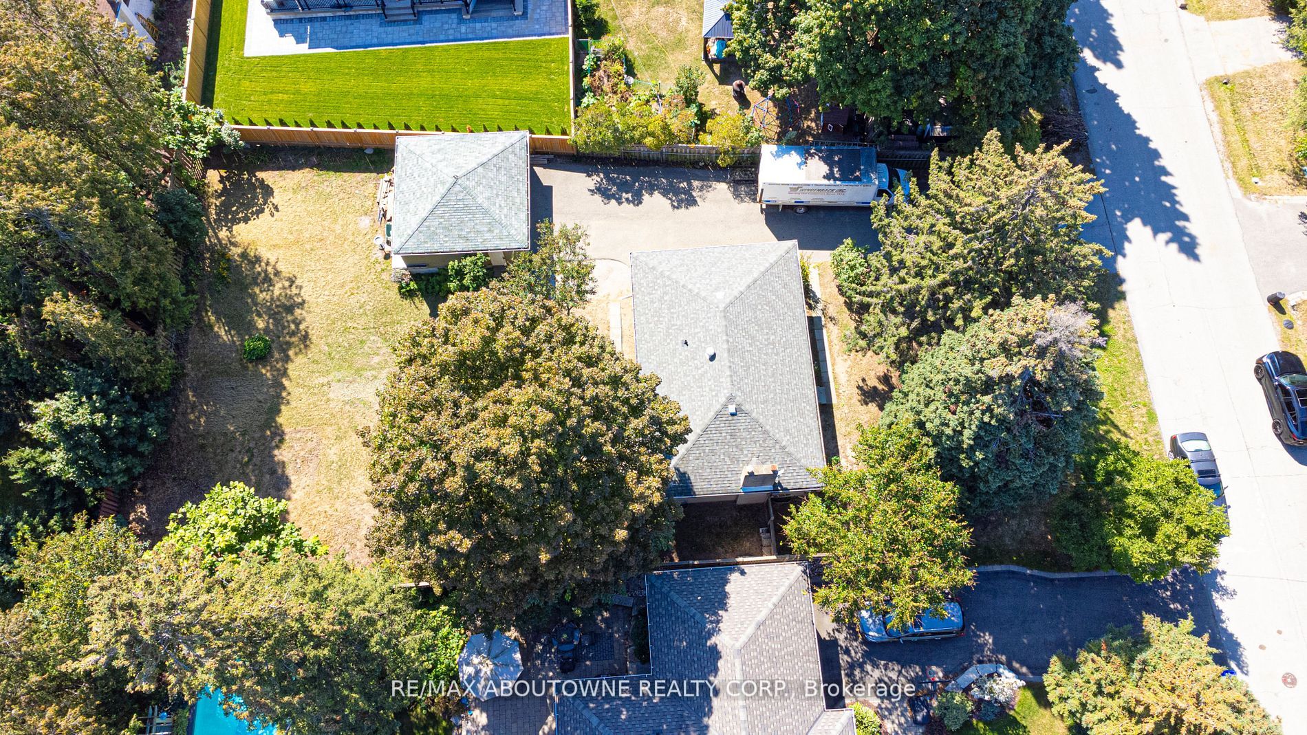 1014 Melvin Ave