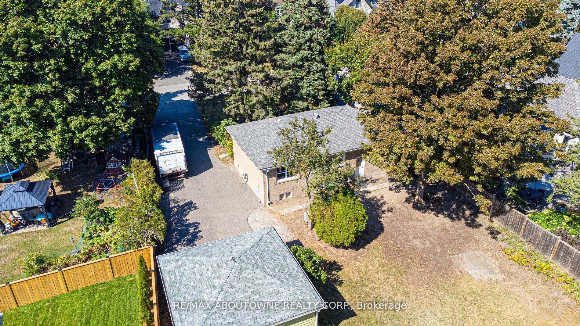 1014 Melvin Ave