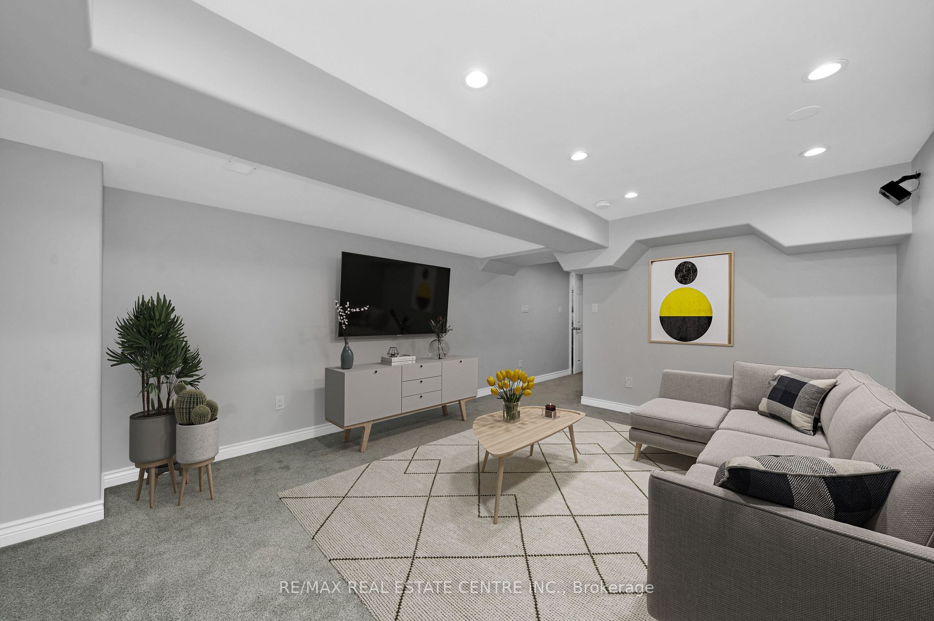 44 CURRY Crescent