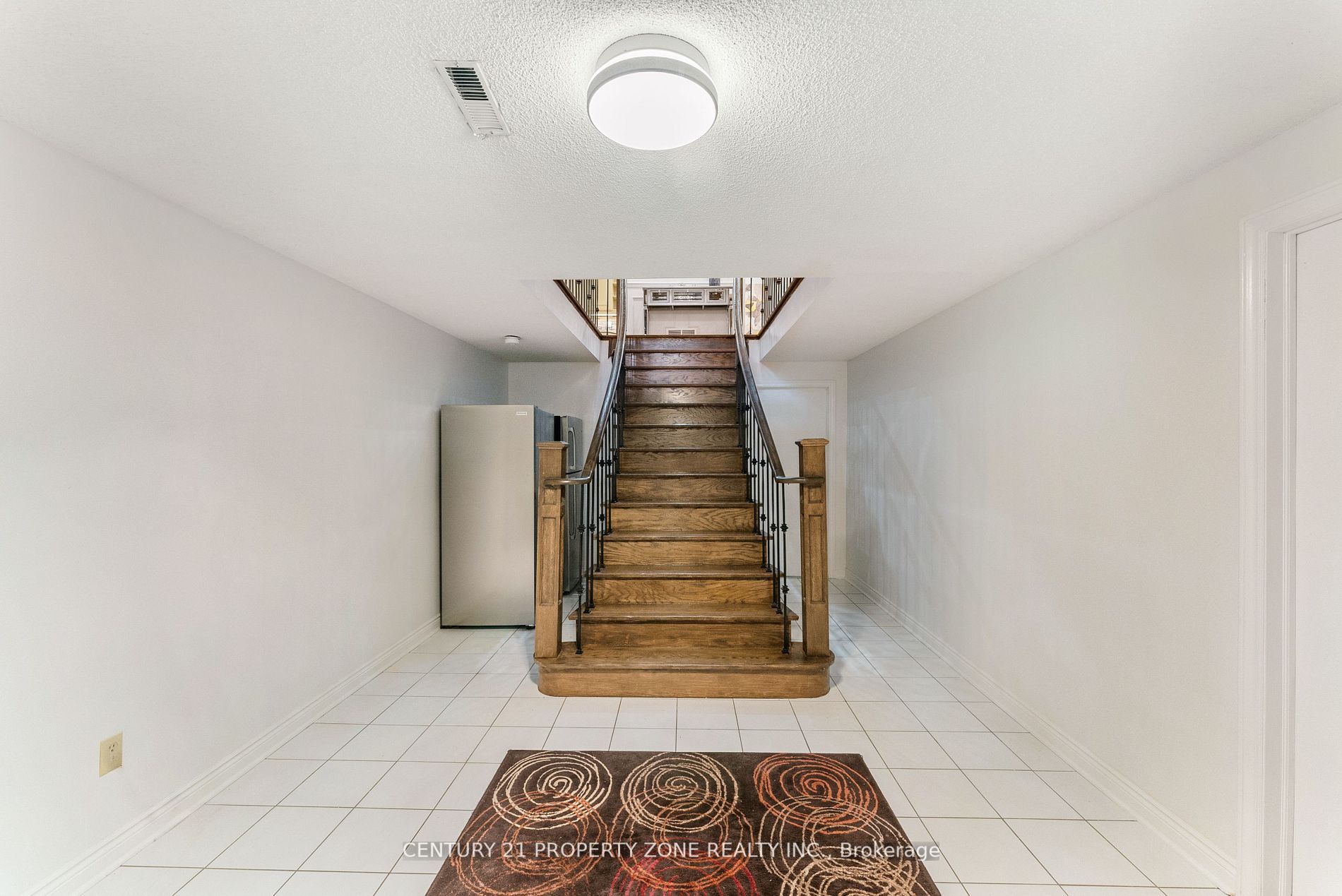 349 Summerchase Dr