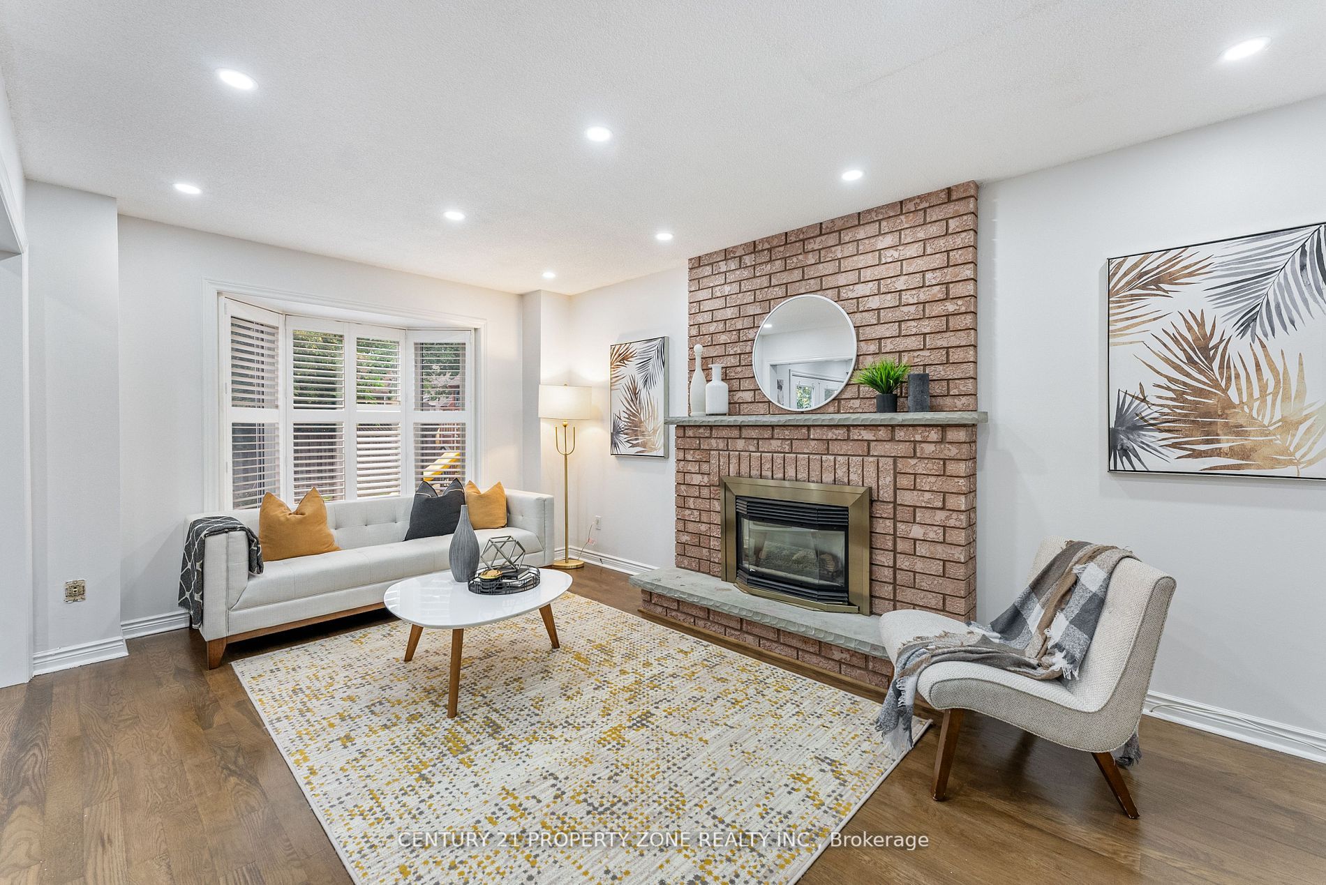 349 Summerchase Dr