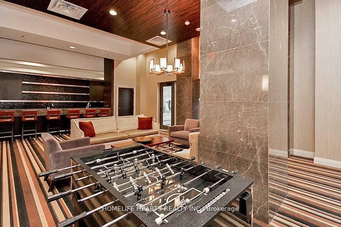 385 Prince Of Wales Dr, #1104