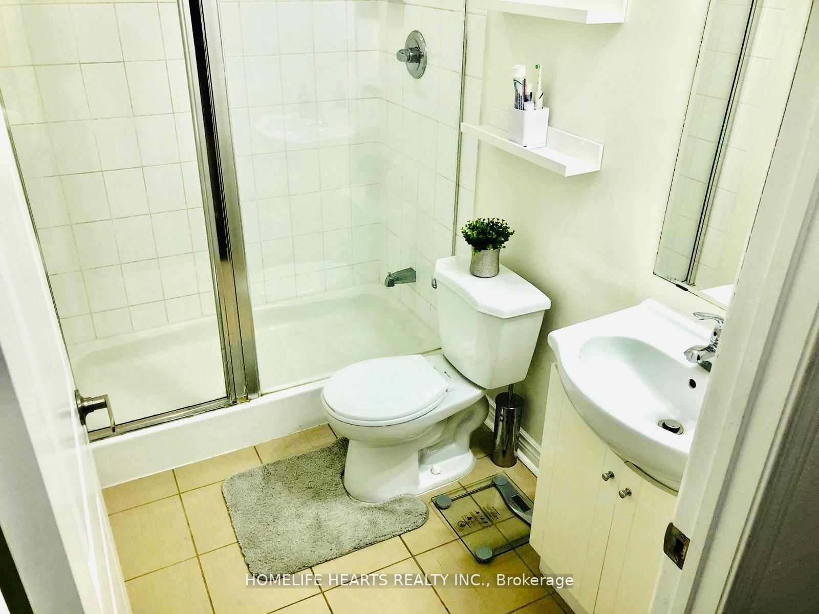 385 Prince Of Wales Dr, #1104