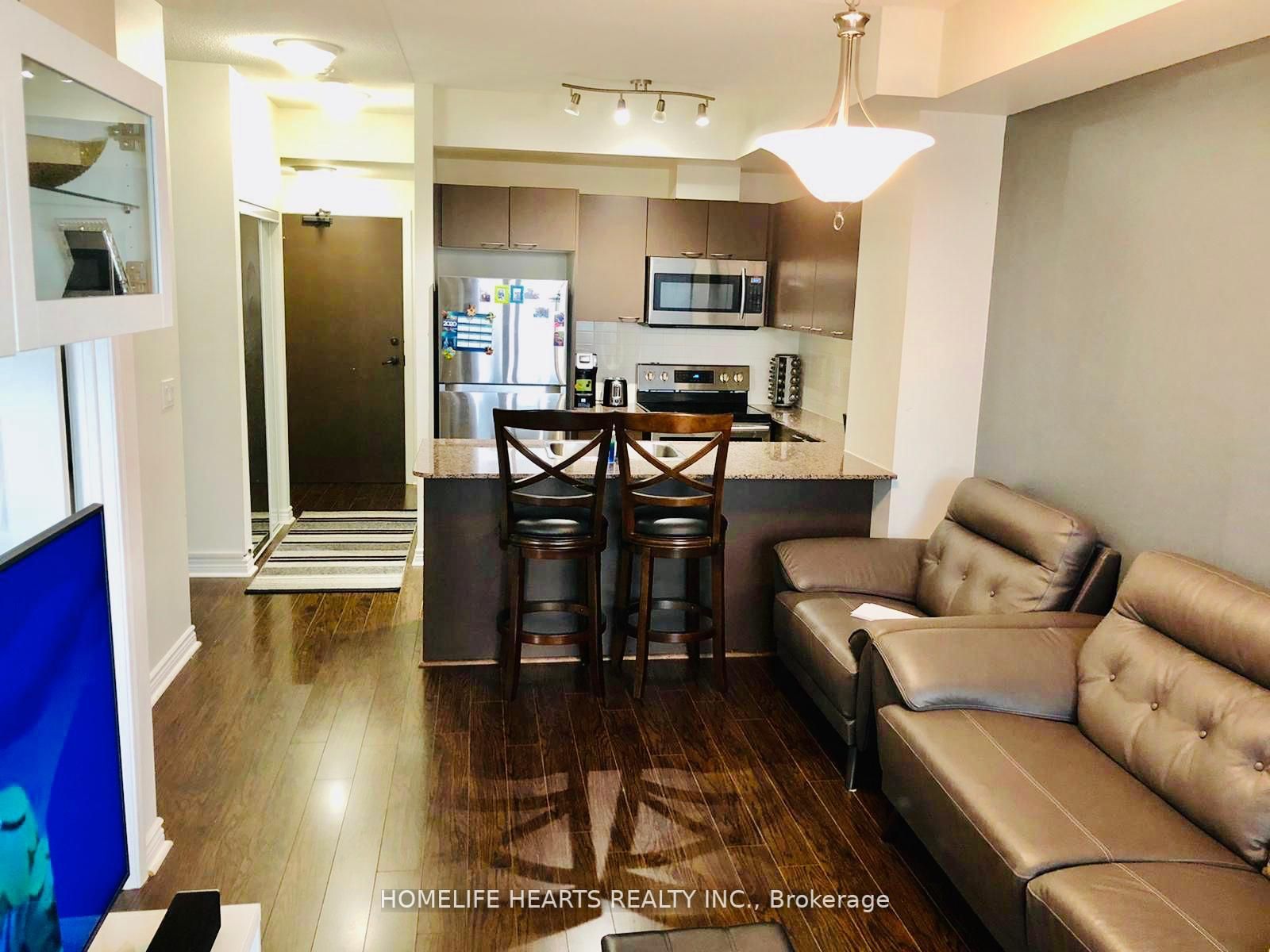 385 Prince Of Wales Dr, #1104