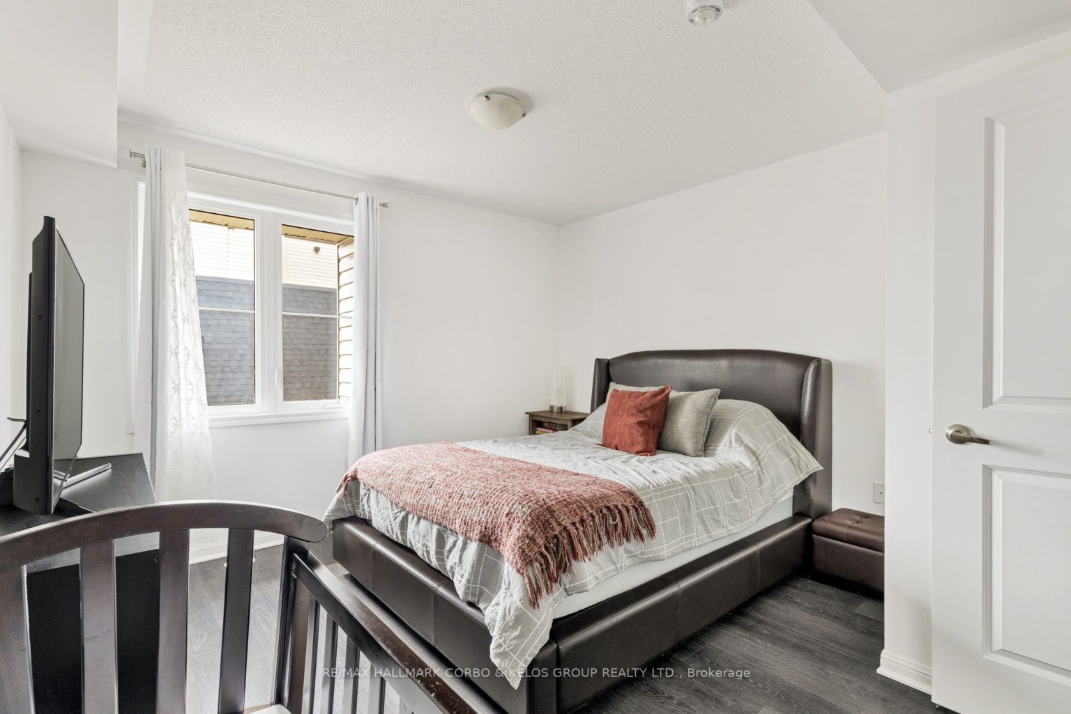 380 Hopewell Ave, #222