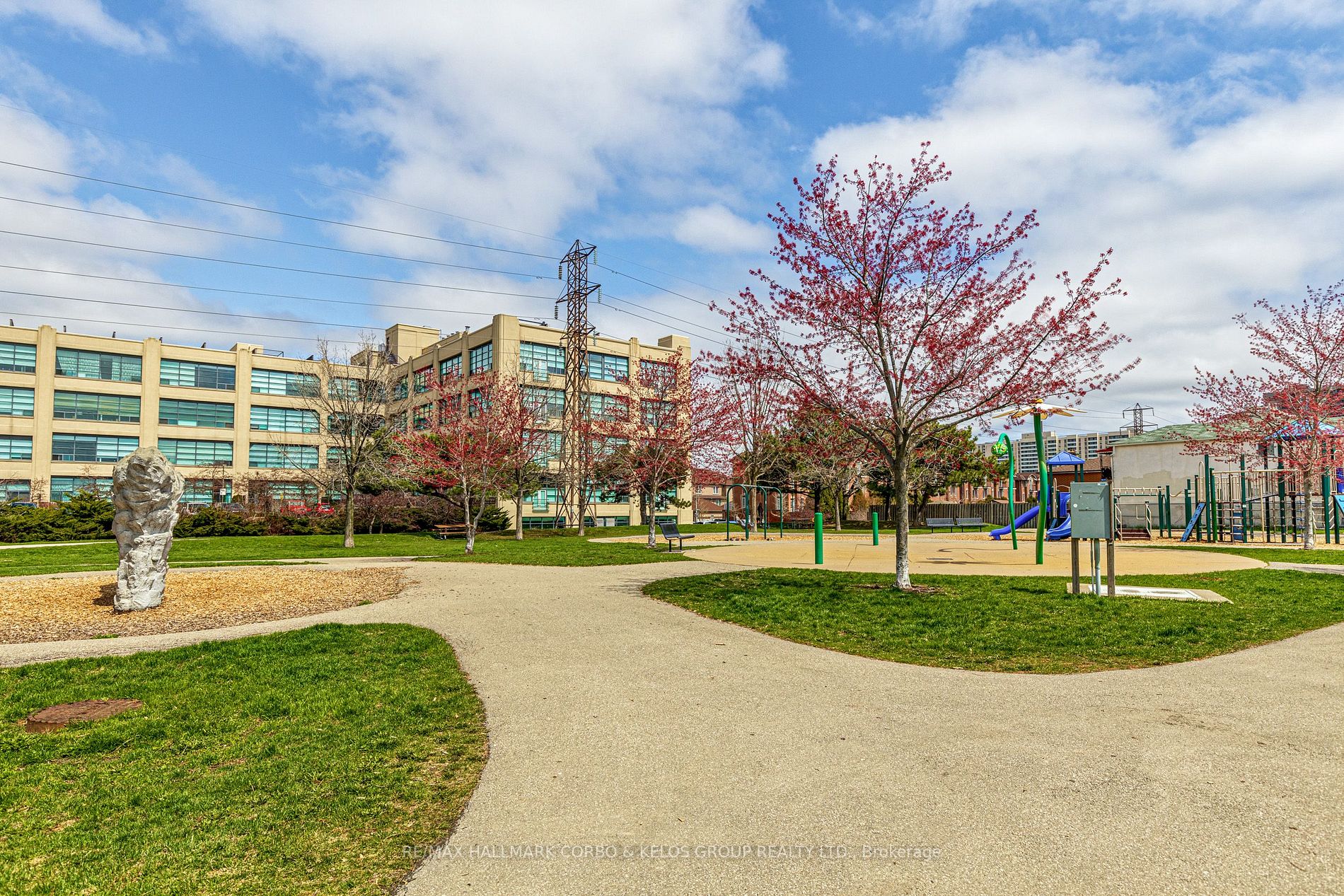 380 Hopewell Ave, #222