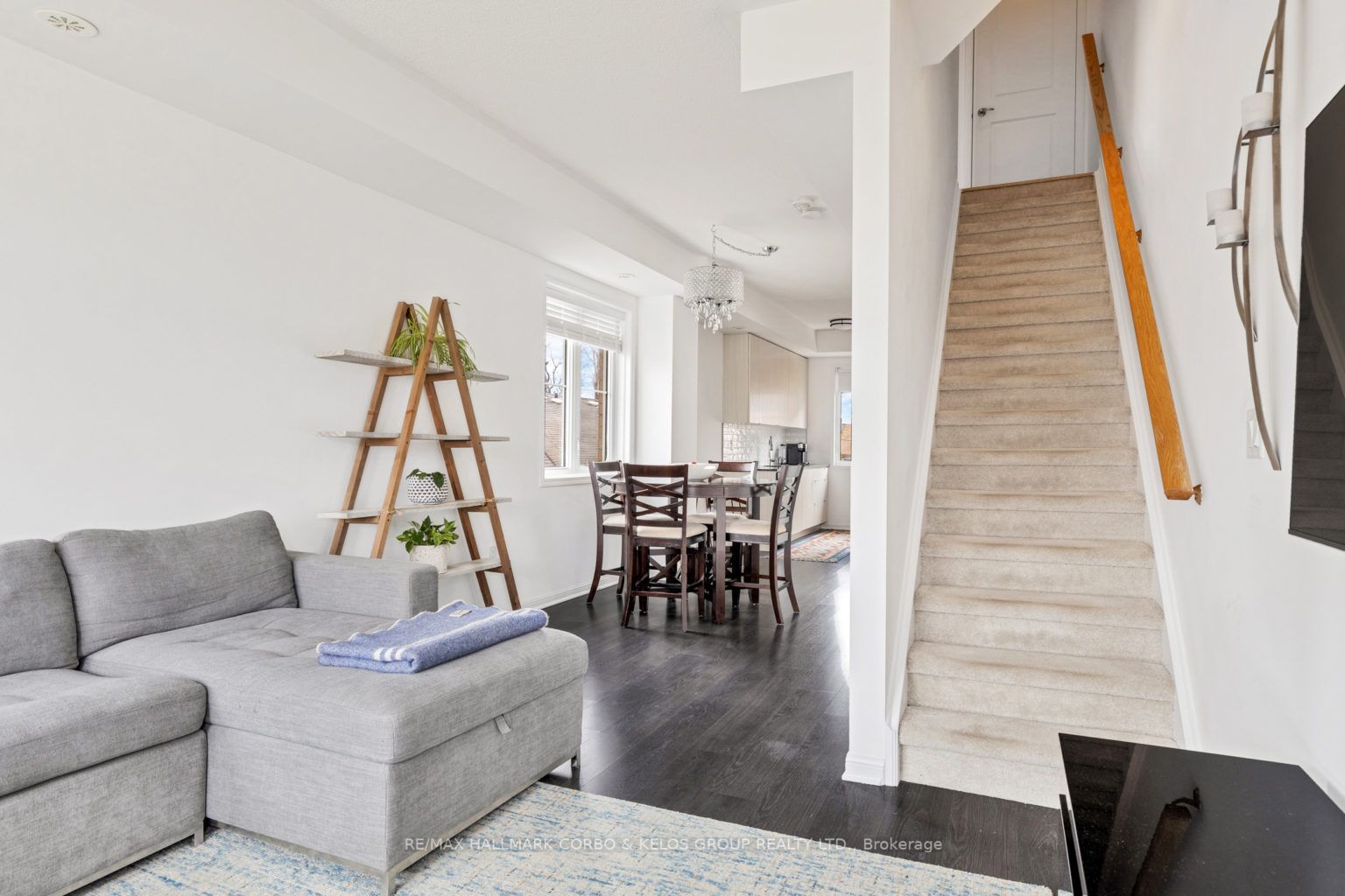 380 Hopewell Ave, #222