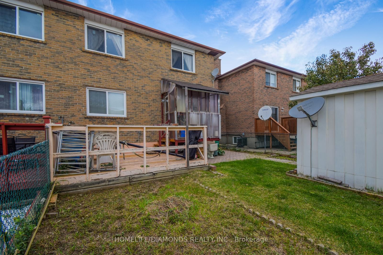39 MAJOR OAKS Drive