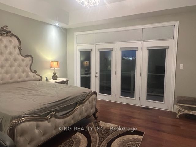 136 Coastline Dr