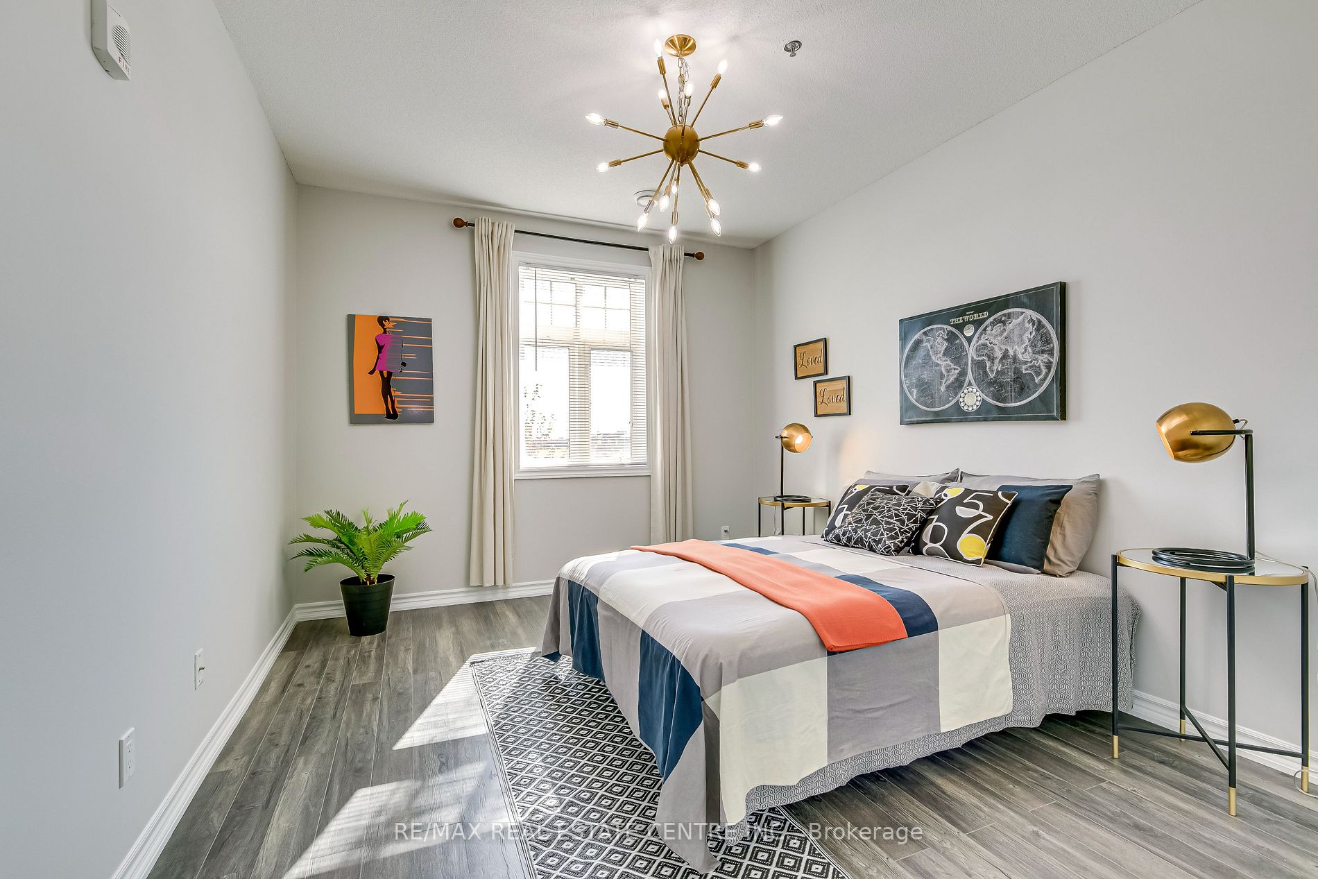 1360 Costigan Rd, #204