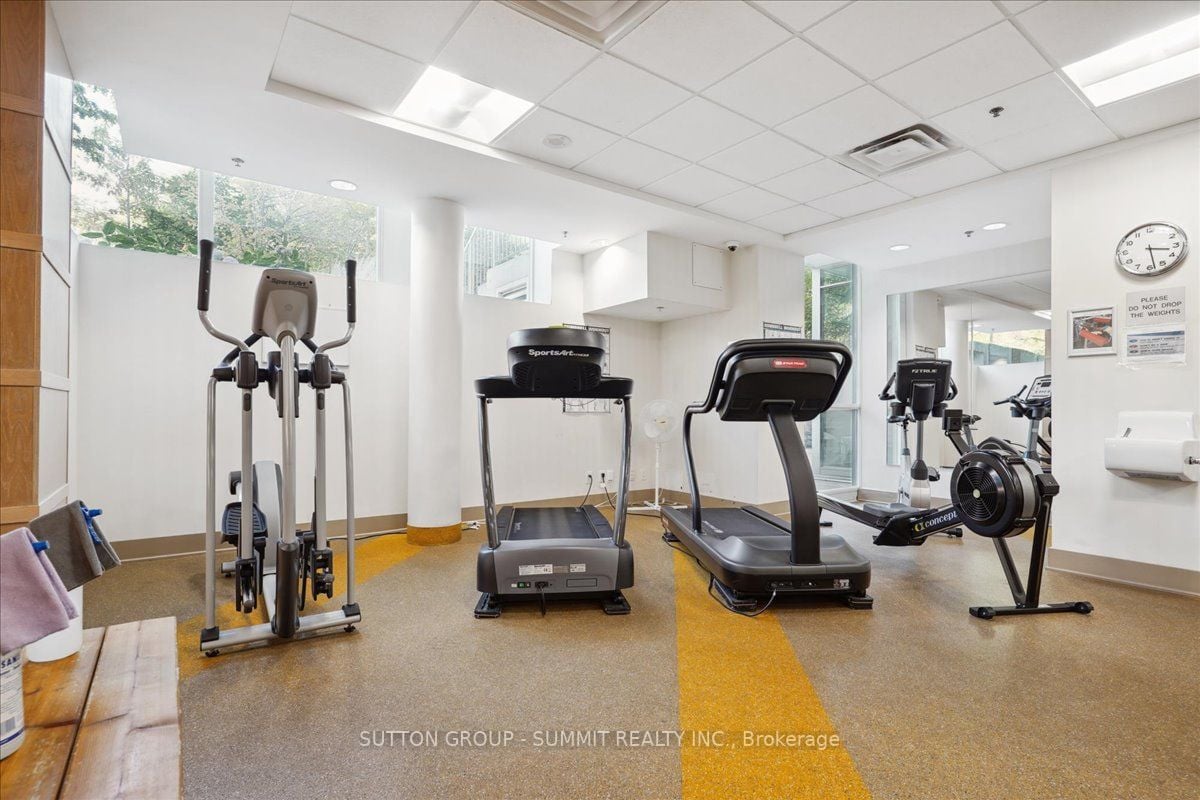 1055 Southdown Rd, #703